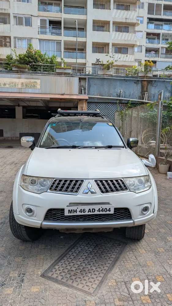 Mitsubishi Pajero Sport Limited 2014
