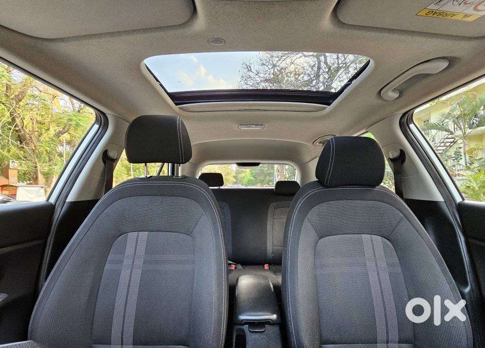 Hyundai Venue Sx, 2019, Petrol