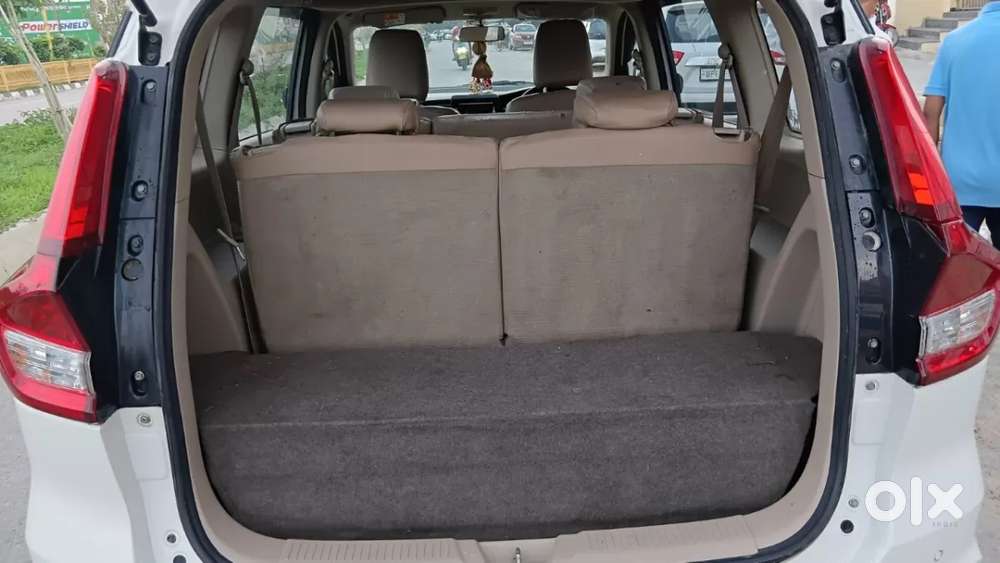 Maruti Suzuki Ertiga Vxi Cng, 2024, Cng & Hybrids