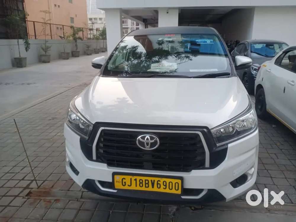 Toyota Innova Crysta 2024