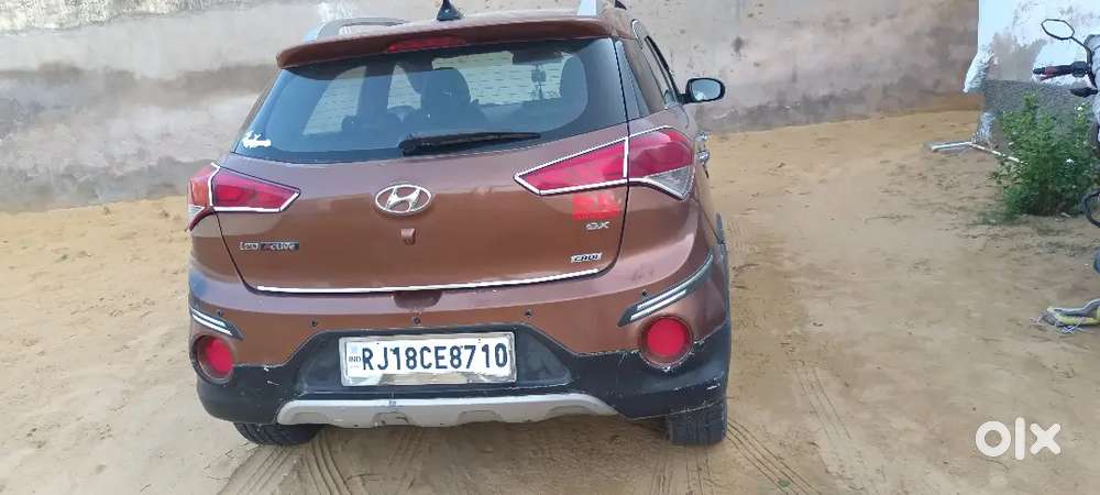 चारों टायर नए