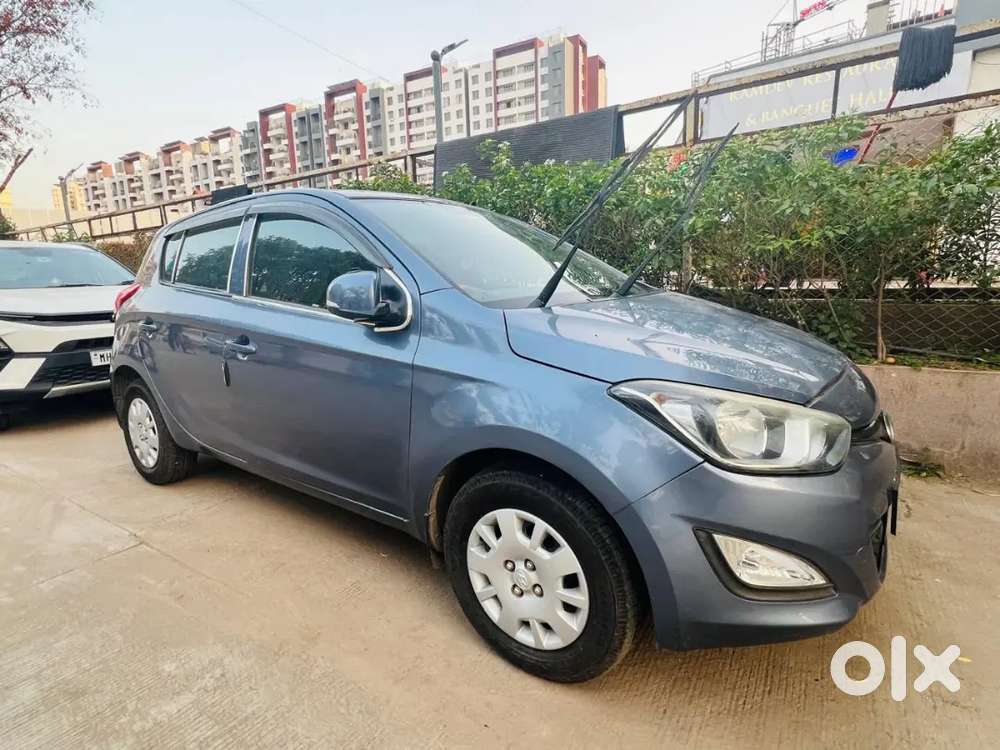 Hyundai I20 Magna 2012 (petrol) – Excellent Condition  Fully Loaded