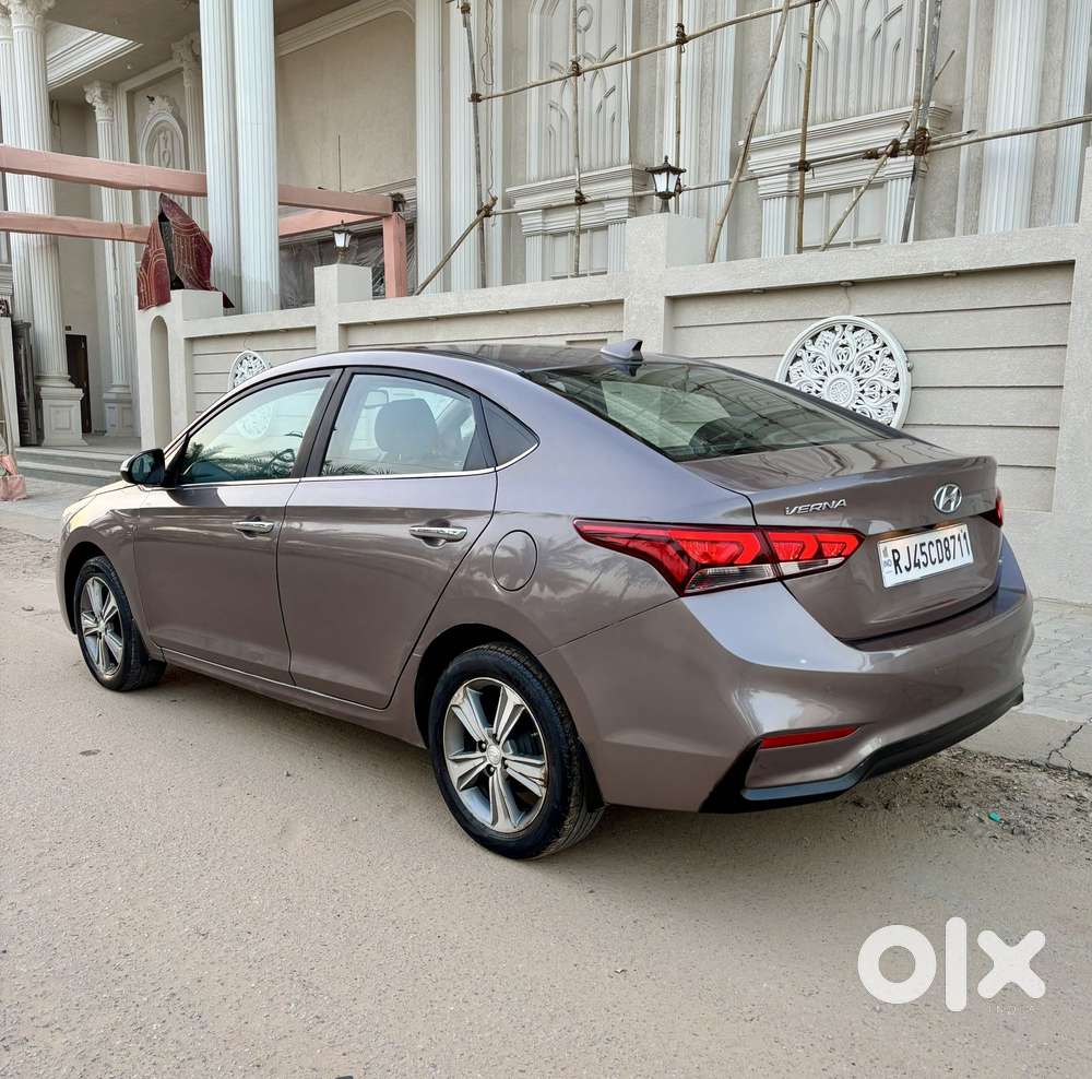 Hyundai Verna 1.6 Sx (o) Vtvt, 2018, Petrol
