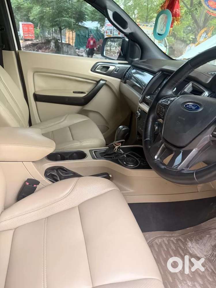 Ford Endeavour 3.2 Titanium At 4x4, 2017, Diesel