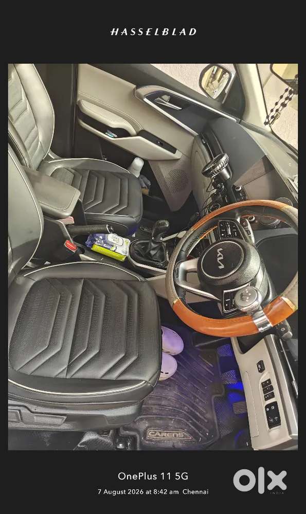 Kia Carens Gravity Luxury 2025 Petrol + Cng 7 Seater Luxury Car Fancy