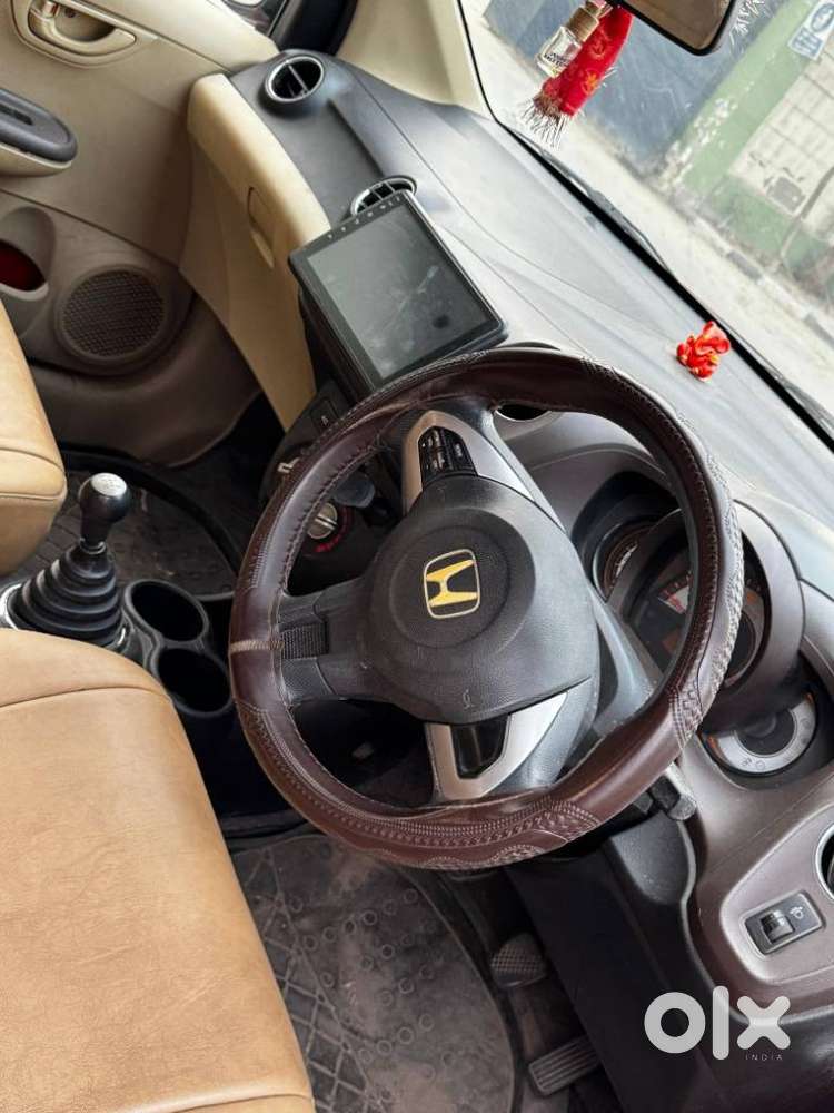 Honda Brio, 2013, Petrol