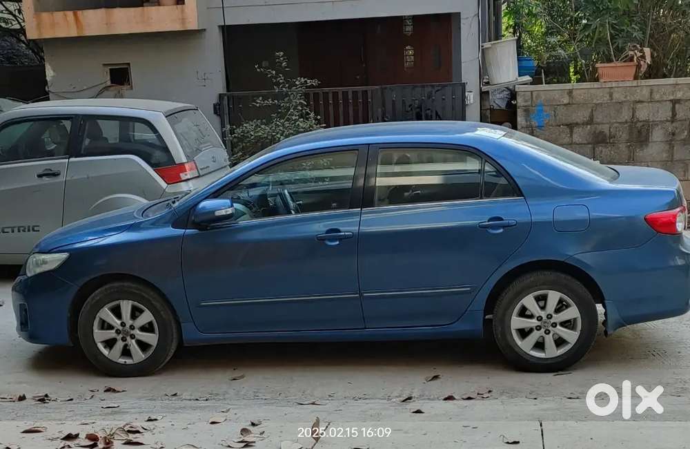 Toyota Corolla Altis 2011 Petrol 99000 Km Driven