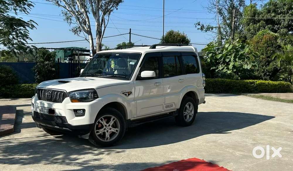 Mahindra Car Diesel 2016 Well Maintain