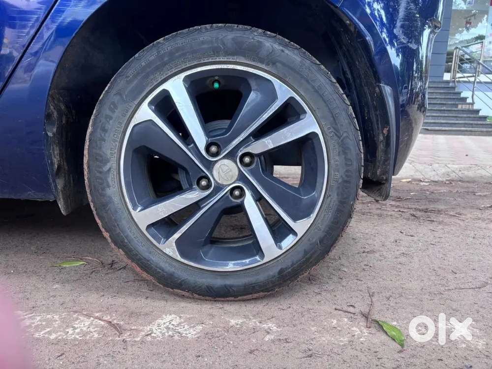 Tata Altroz 2022 Petrol