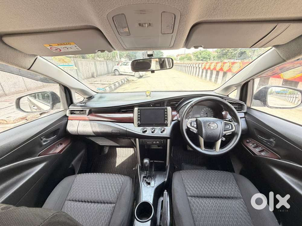 Toyota Innova Crysta