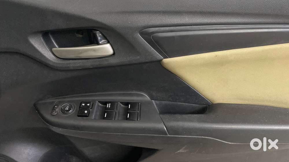 Honda Jazz 1.2 S I-vtec At, 2015, Petrol