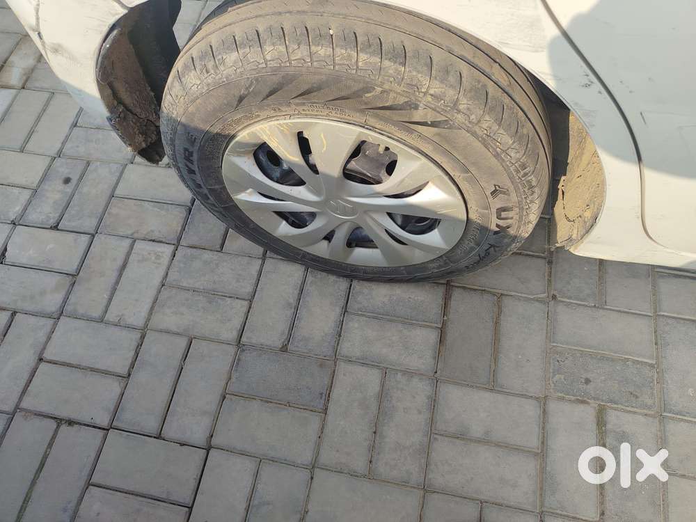 Maruti Suzuki Swift 1.2 Vxi Glory Edition, 2022, Petrol