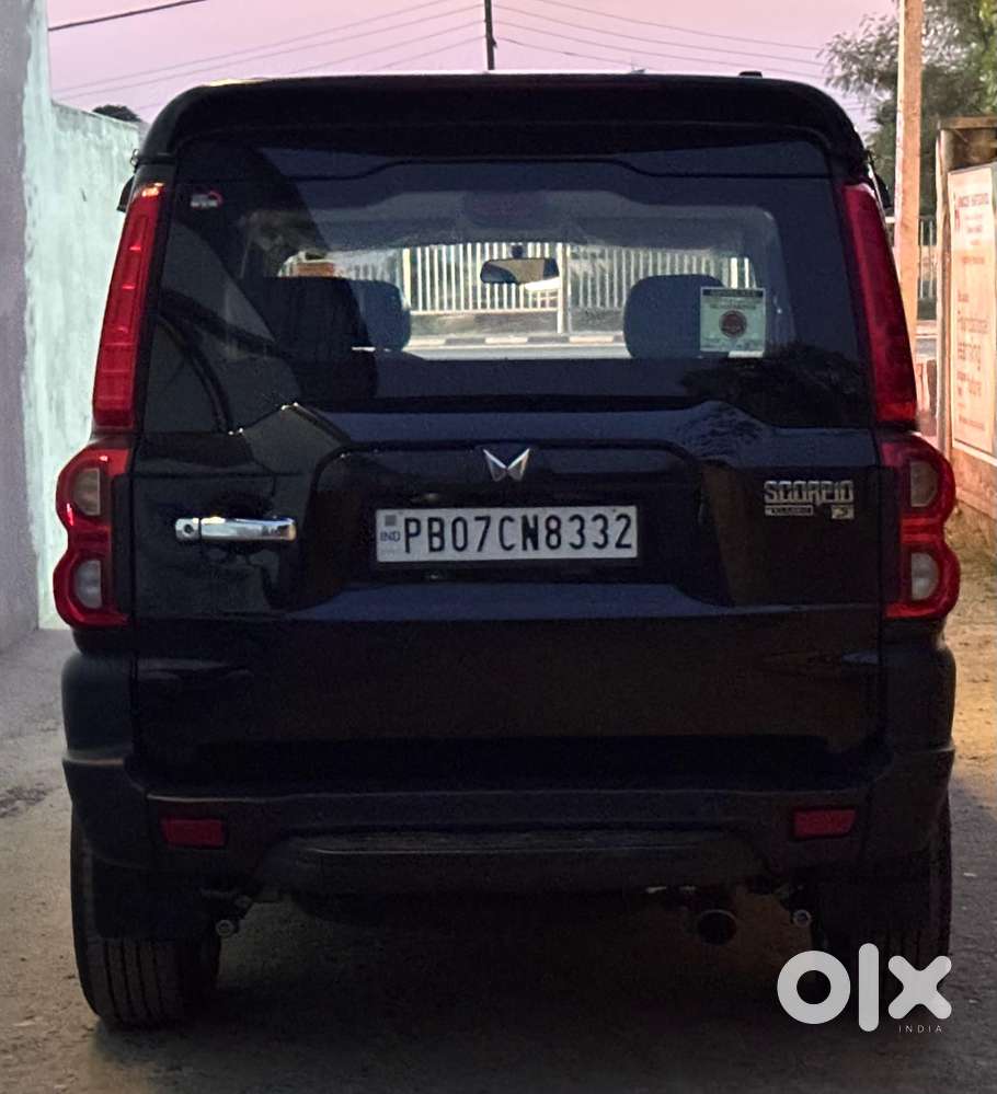 Mahindra Scorpio Classic, 2026, Diesel