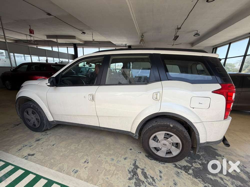 Mahindra Xuv500 At W6 2wd, 2017, Diesel