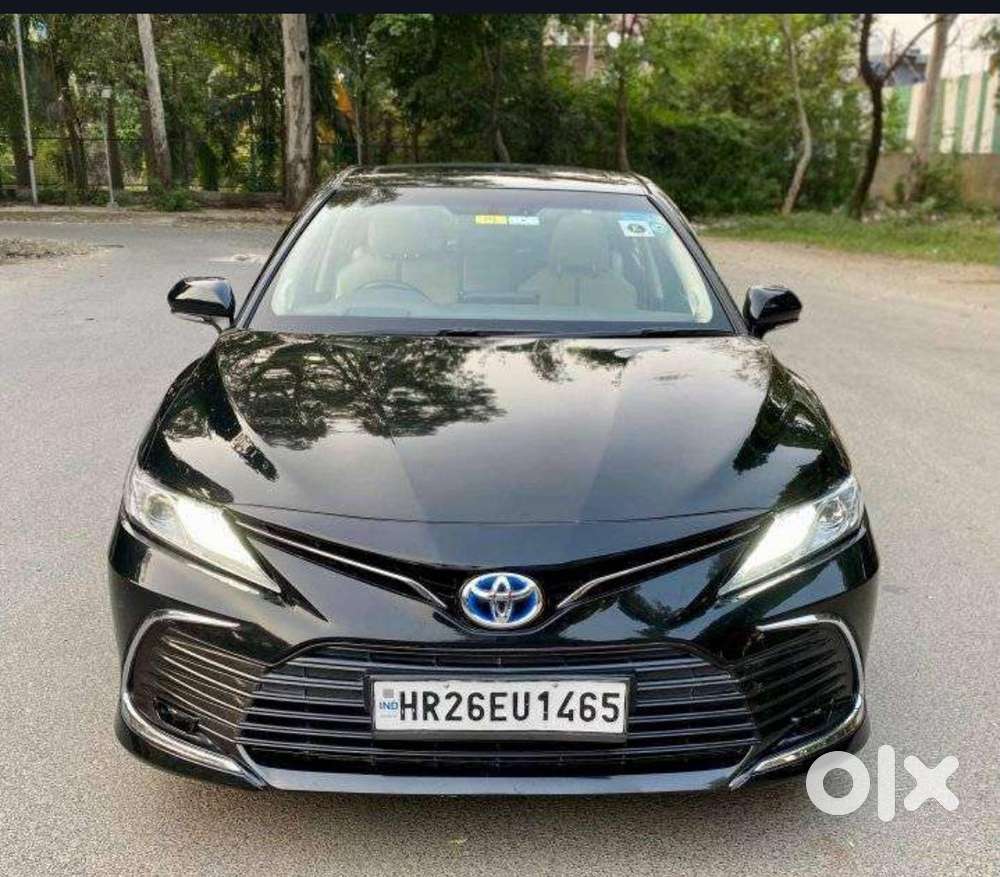 Toyota Camry Hybrid, 2022, Petrol