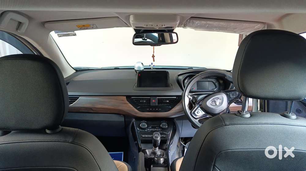 Tata Nexon 1.2 Revotron Xza Plus, 2022, Petrol