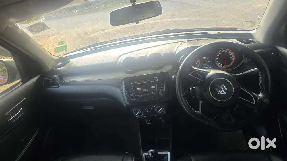 Maruti Suzuki Swift 2018 Petrol 133000 Km Driven