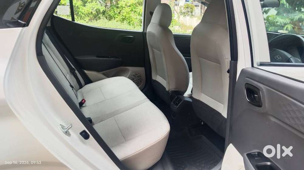 Hyundai Aura 2026 Cng