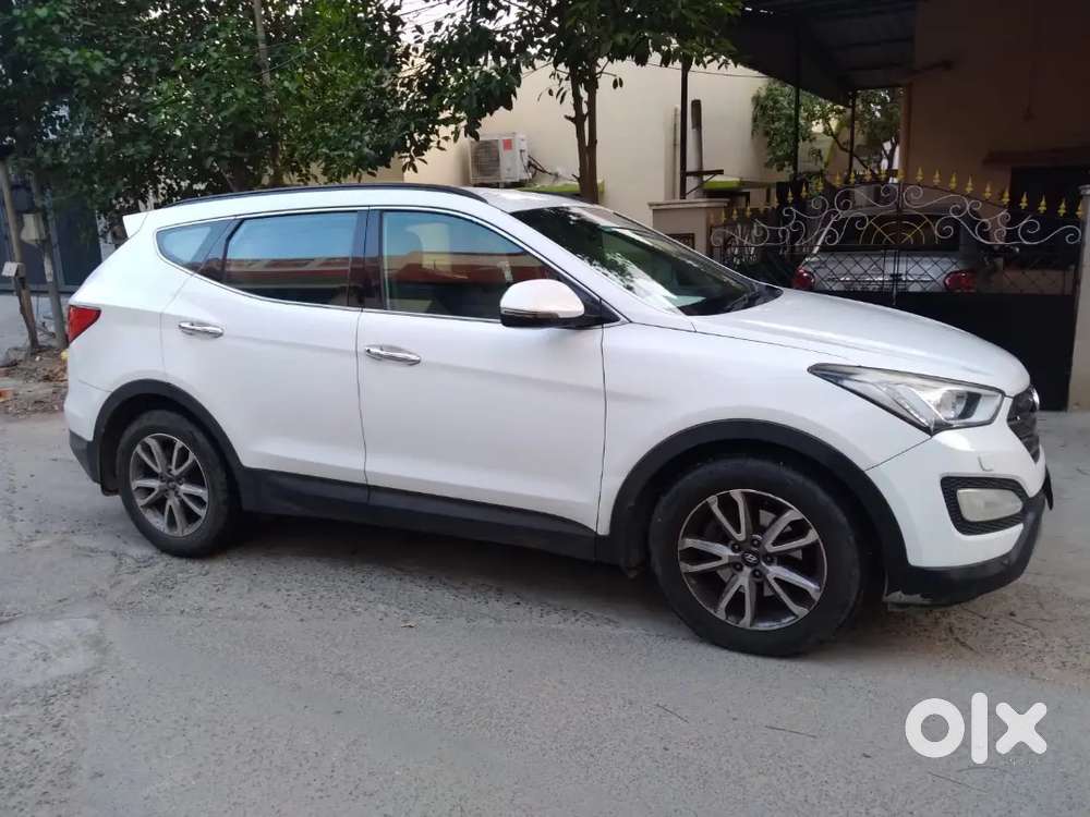 Hyundai Santa Fe (2016) Automatic (diesel)