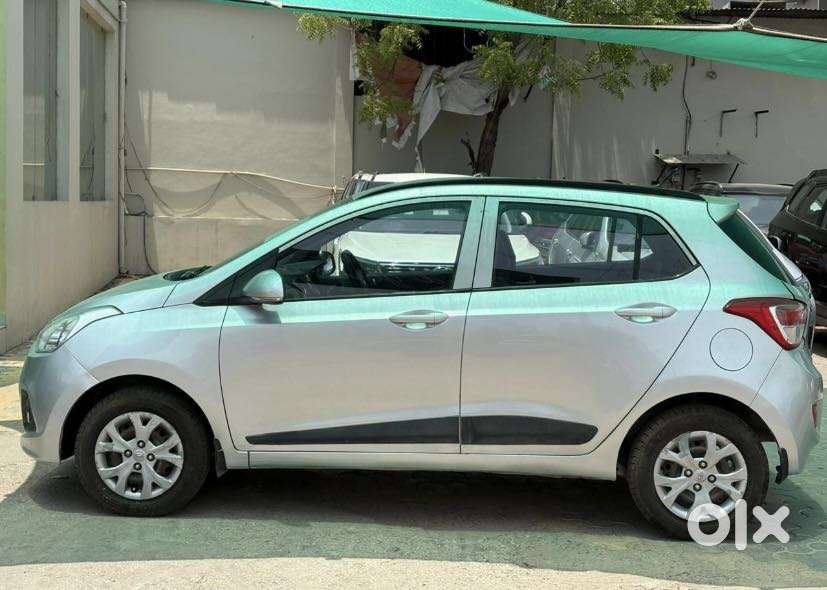 Hyundai Grand I10 Sportz, 2016, Petrol