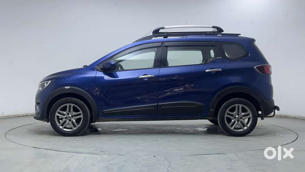 Renault Triber Rxz, 2020, Petrol