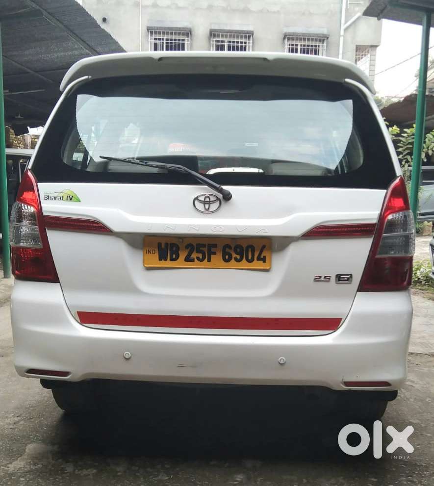 Toyota Innova 2.5 G (diesel) 8 Seater, 2015, Diesel