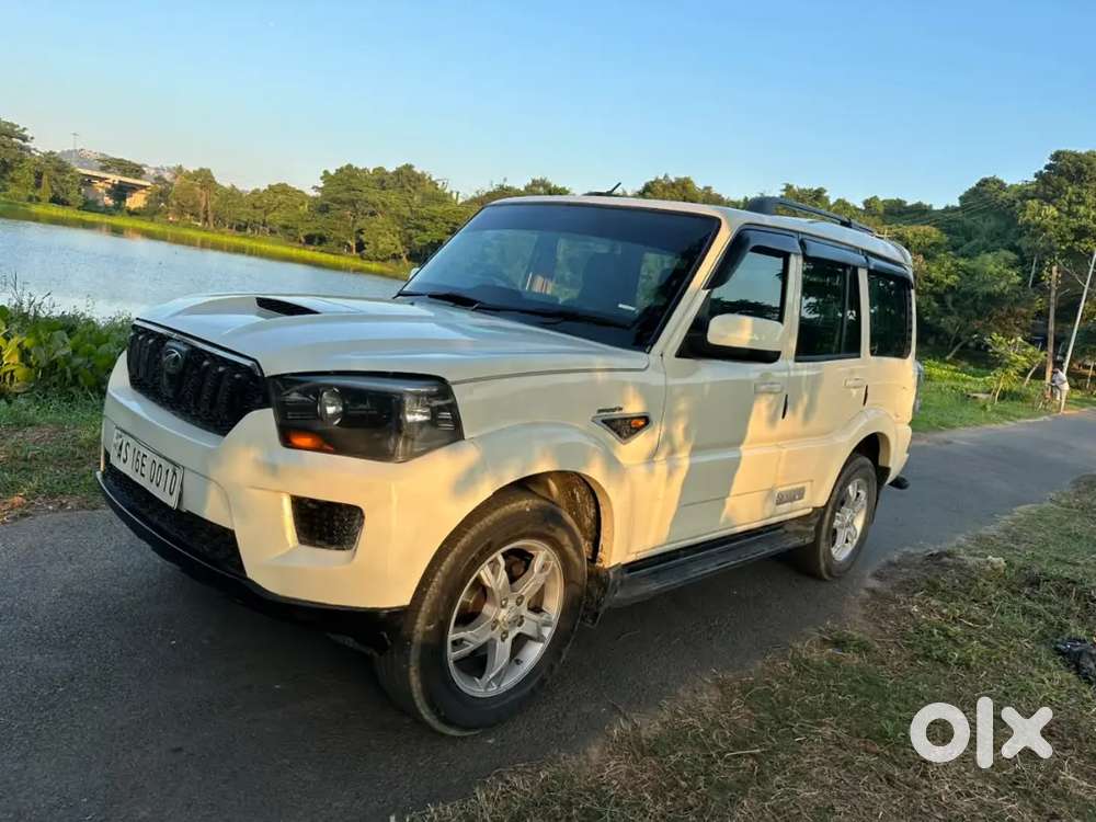 Mahindra Scorpio 2016 2nd Owner