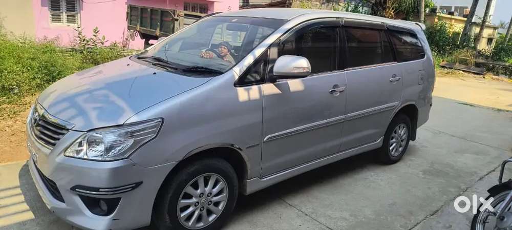 Toyota Innova 2013 Diesel 7 Str