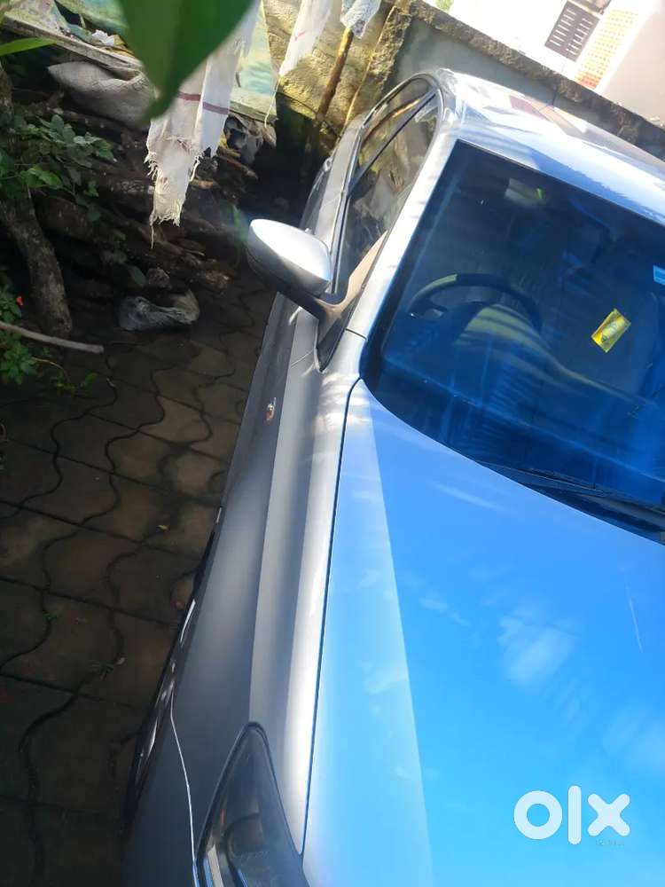 Volkswagen Vento 2012 Petrol Breeze