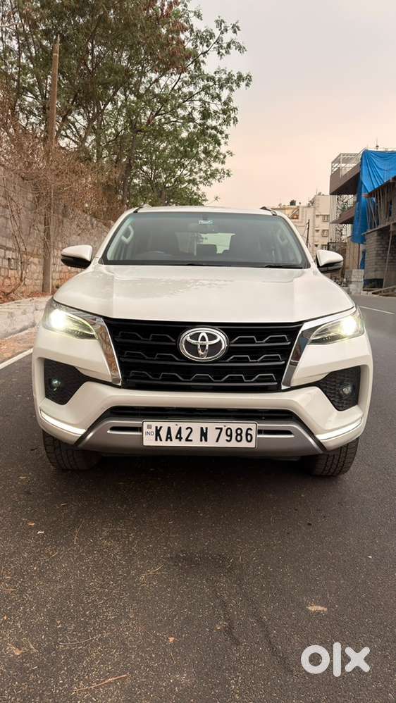 Toyota Fortuner 2022 At 2wd Petrol  29k Km  Genuine Suv