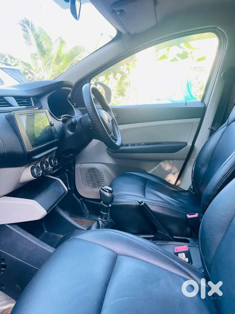 Renault Triber Rxt 2019 Showroom Service