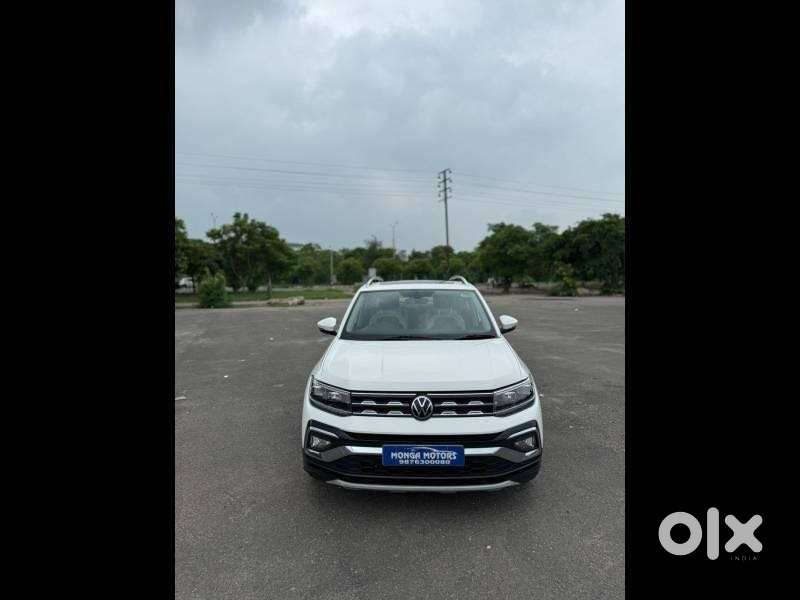 Volkswagen Taigun 1.0 Tsi Topline At, 2022, Petrol