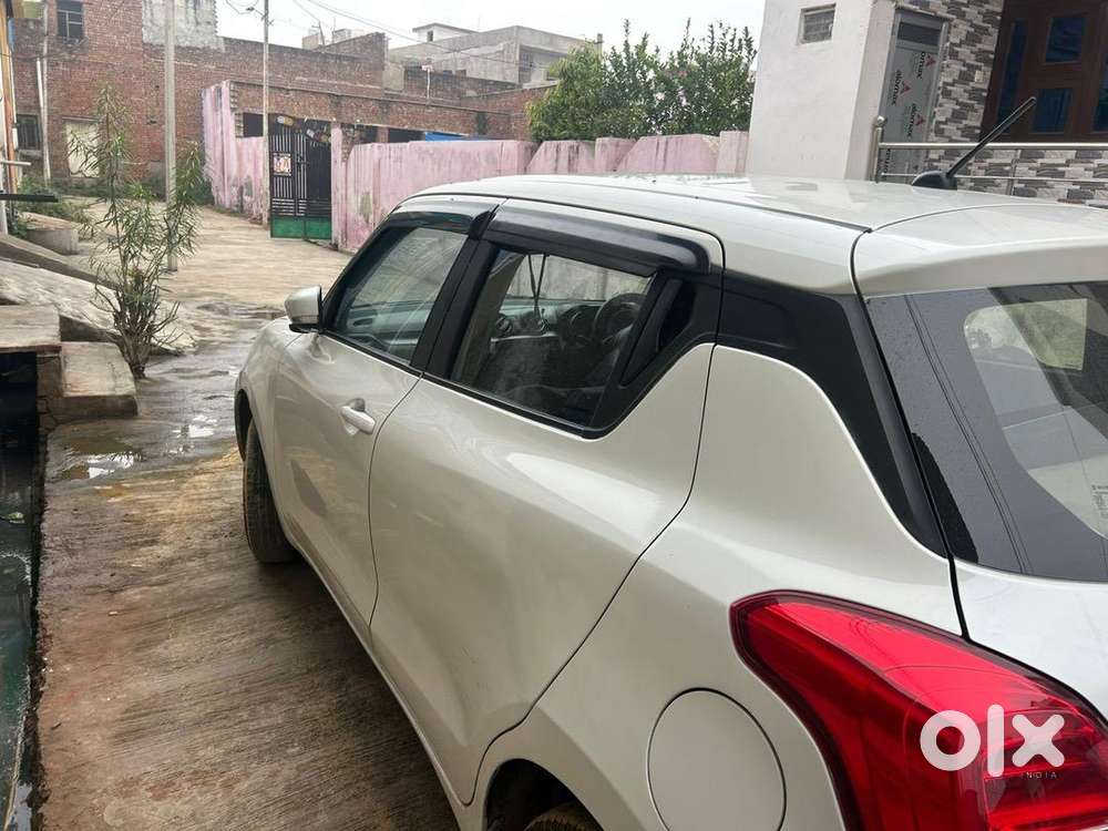 Maruti Suzuki Swift 2024 Cng & Hybrids 46000 Km Driven