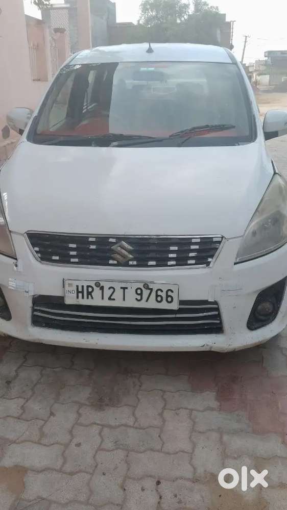 Mujhe Ev Leni Hai
