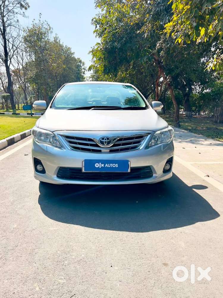 Toyota Corolla Altis G At, 2012, Petrol