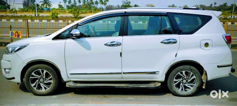 Toyota Innova Crysta 2.4 Gx Mt 8s, 2023, Diesel