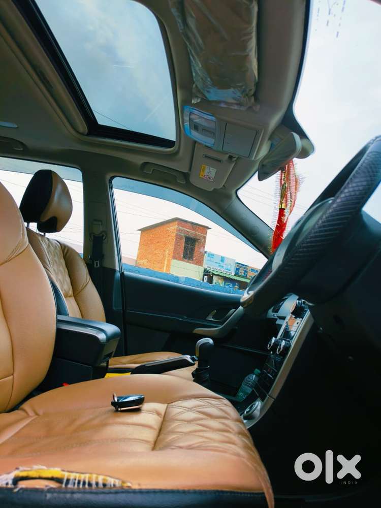 Mahindra Xuv500 W9, 2021, Diesel