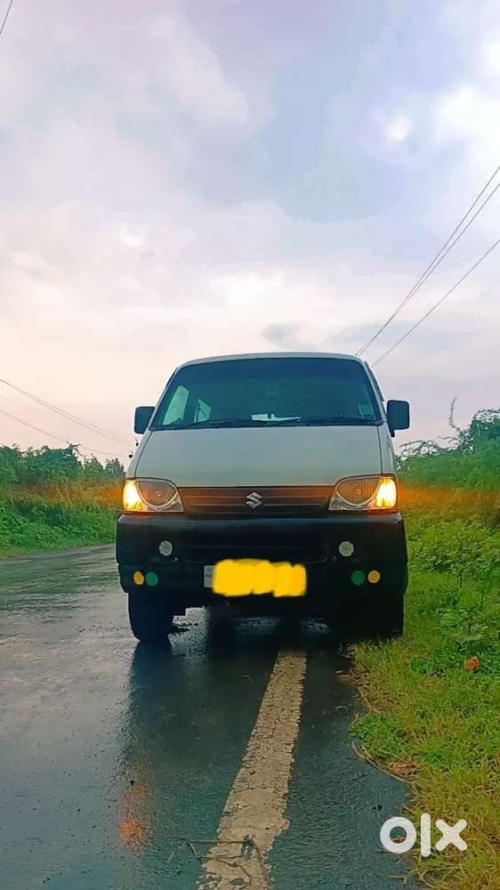 Eeco 5 Star Cng/petrol