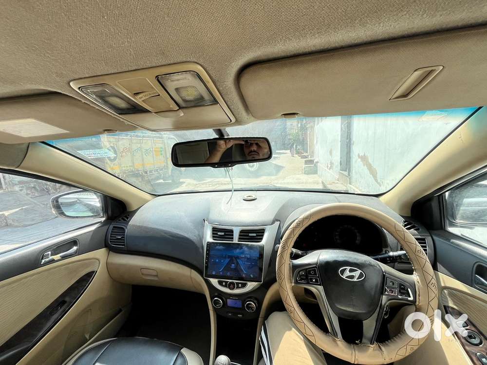 Hyundai Fluidic Verna 2012