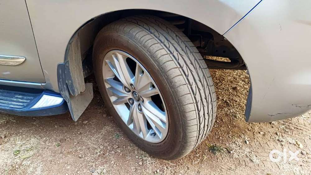 Toyota Innova Crysta 2.4 Z 7 Str, 2017