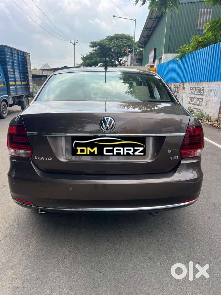 Volkswagen Vento 1.2 Tsi Highline At, 2016, Petrol