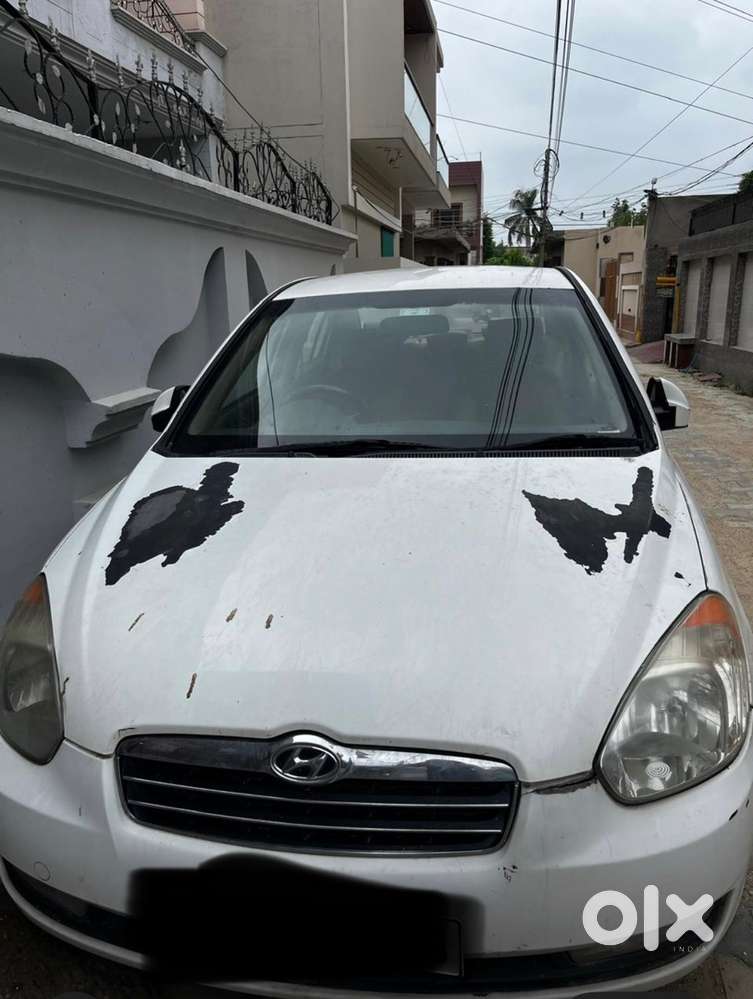 Hyundai Verna 2009 Diesel 220000 Km Driven