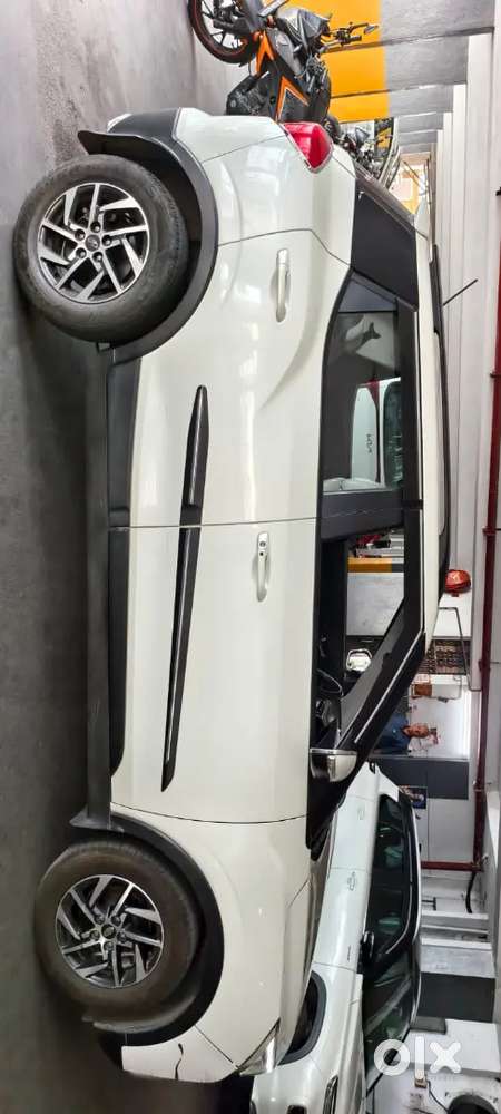 Mahindra Xuv300 Turbosport 2022 Diesel Well Maintained