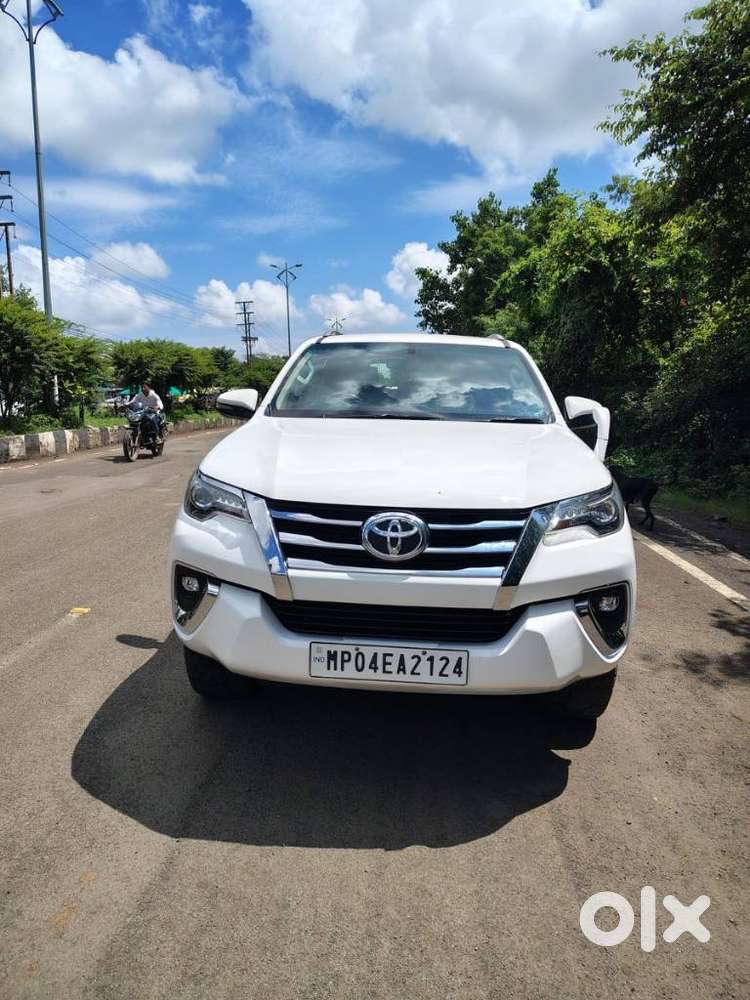 Toyota Fortuner 4x2 At 2.8 Diesel, 2020, Diesel