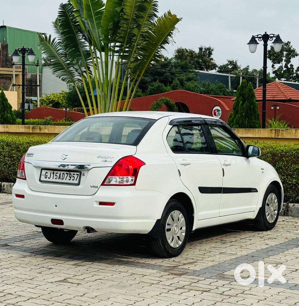 Maruti Suzuki Swift Dzire Vdi Optional, 2010, Diesel