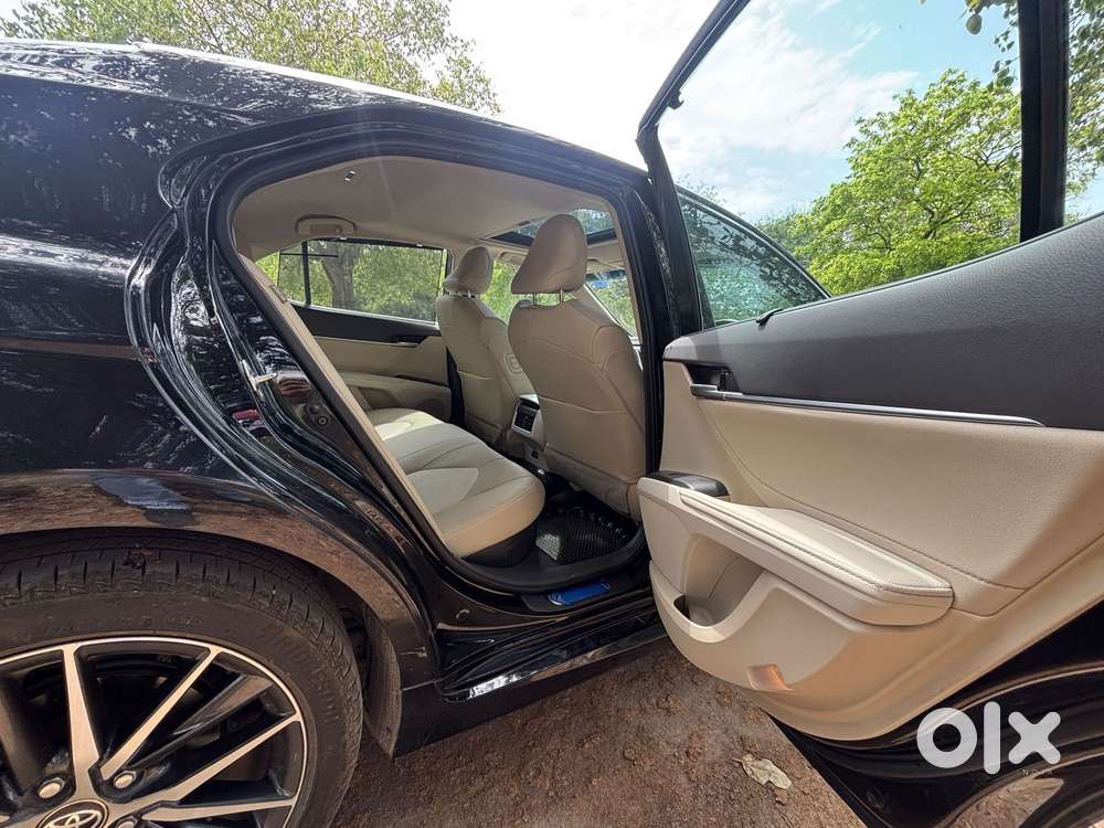 Toyota Camry [2019-ongoing] 2.5 Hybrid, 2024, Petrol