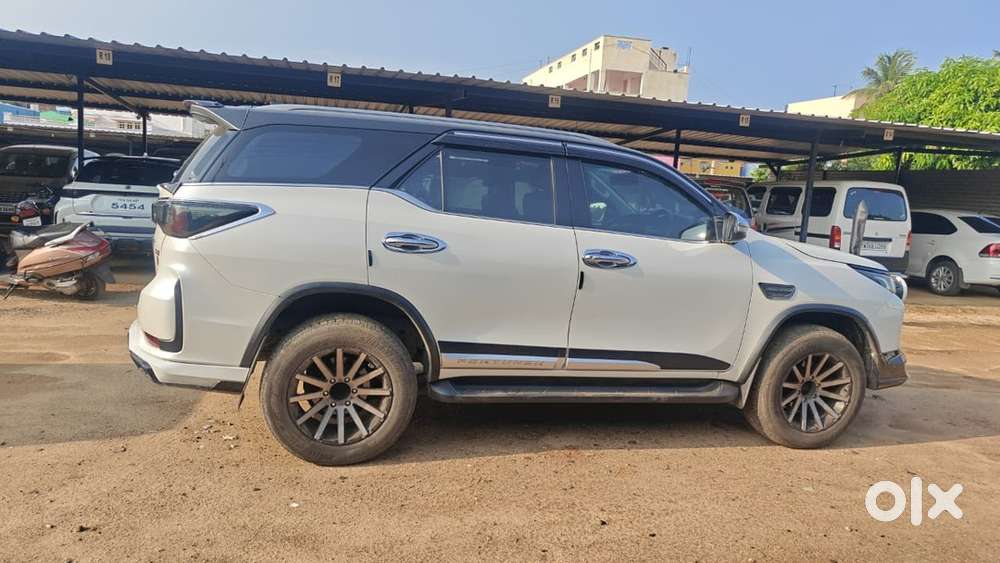 Toyota Fortuner Legender 2022 Diesel Well Maintained
