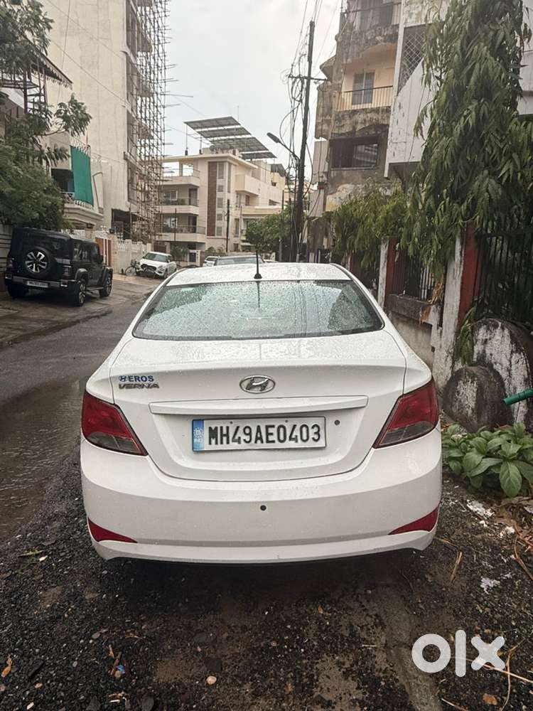 Hyundai Verna 2016 Petrol Well Maintained
