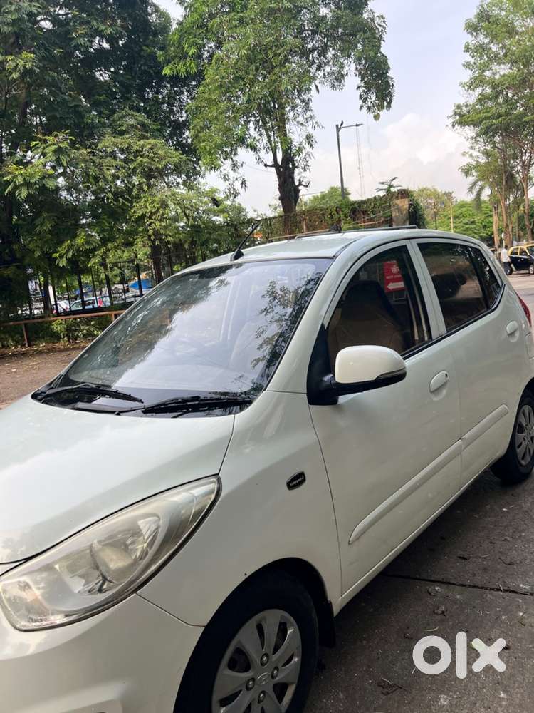 Hyundai I10 Sportz At  2nd Owner  Petrol  No Work  Take & Drive