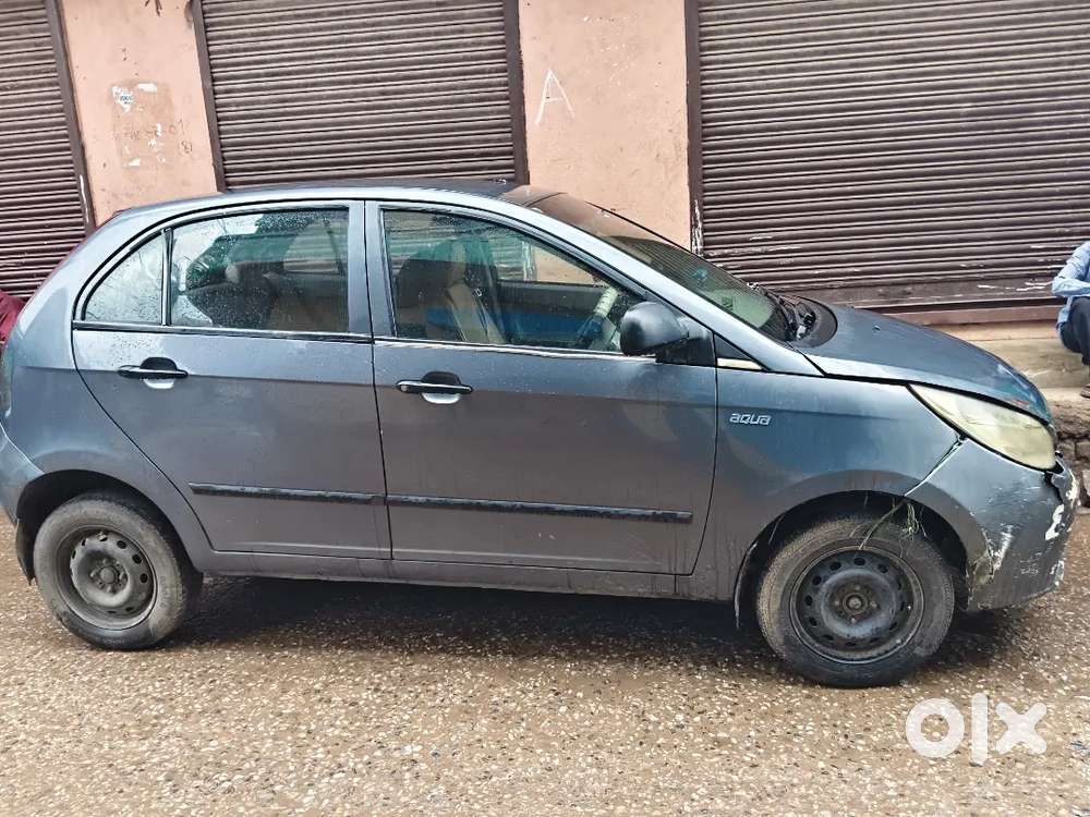 4tyre Tubeless, No Tools ,stepny Me Sirf Rim Hai, No Ac Work